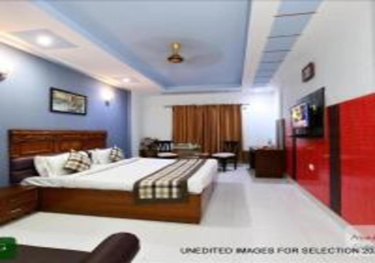 آغْرا Hotel Chanakya المظهر الخارجي الصورة